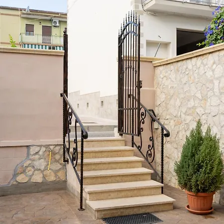 Benvenuti Al Sud Bed & Breakfast 3*