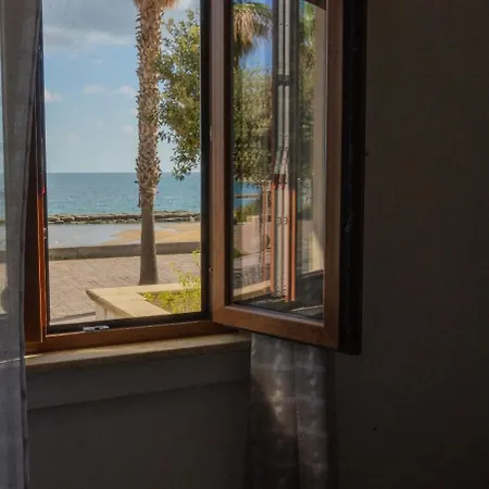 Benvenuti Al Sud Crotone