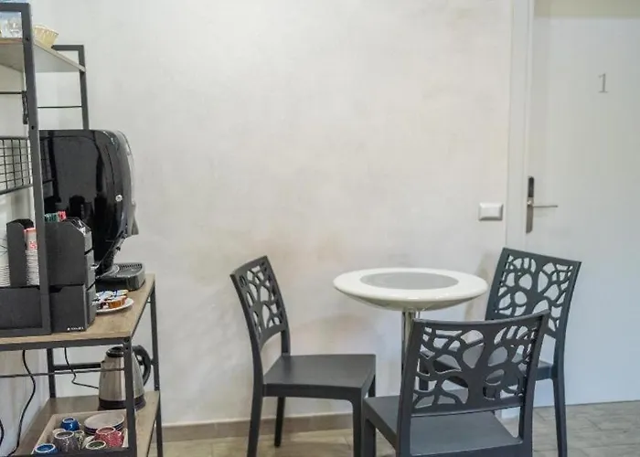 Benvenuti Al Sud Bed & Breakfast 4*